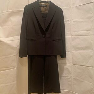 Kasper Women's Black Fully Lined Suit Blazer & Pants, Size 14P  Business/Career